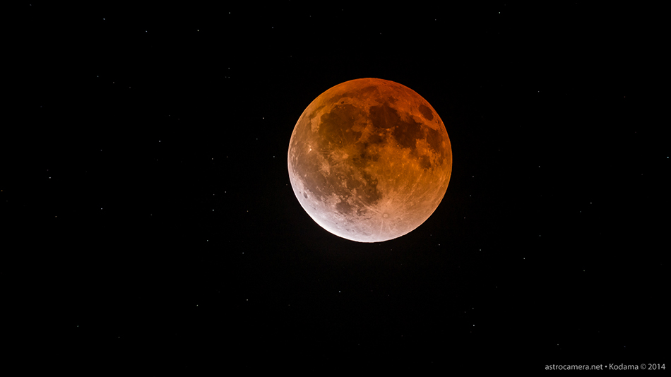 2014 Total Lunar Eclipse, closeup view